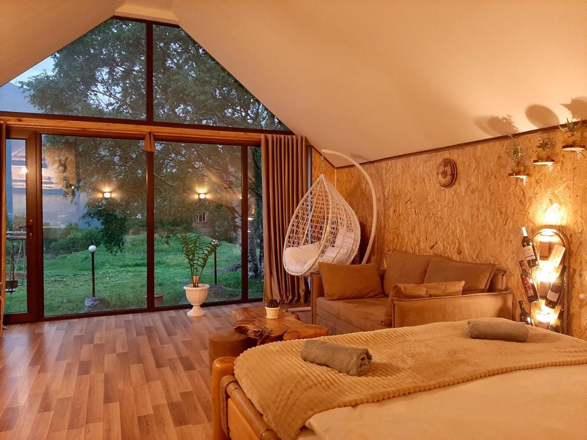 Kazbegi Cottages Qabarjina Bagian luar foto