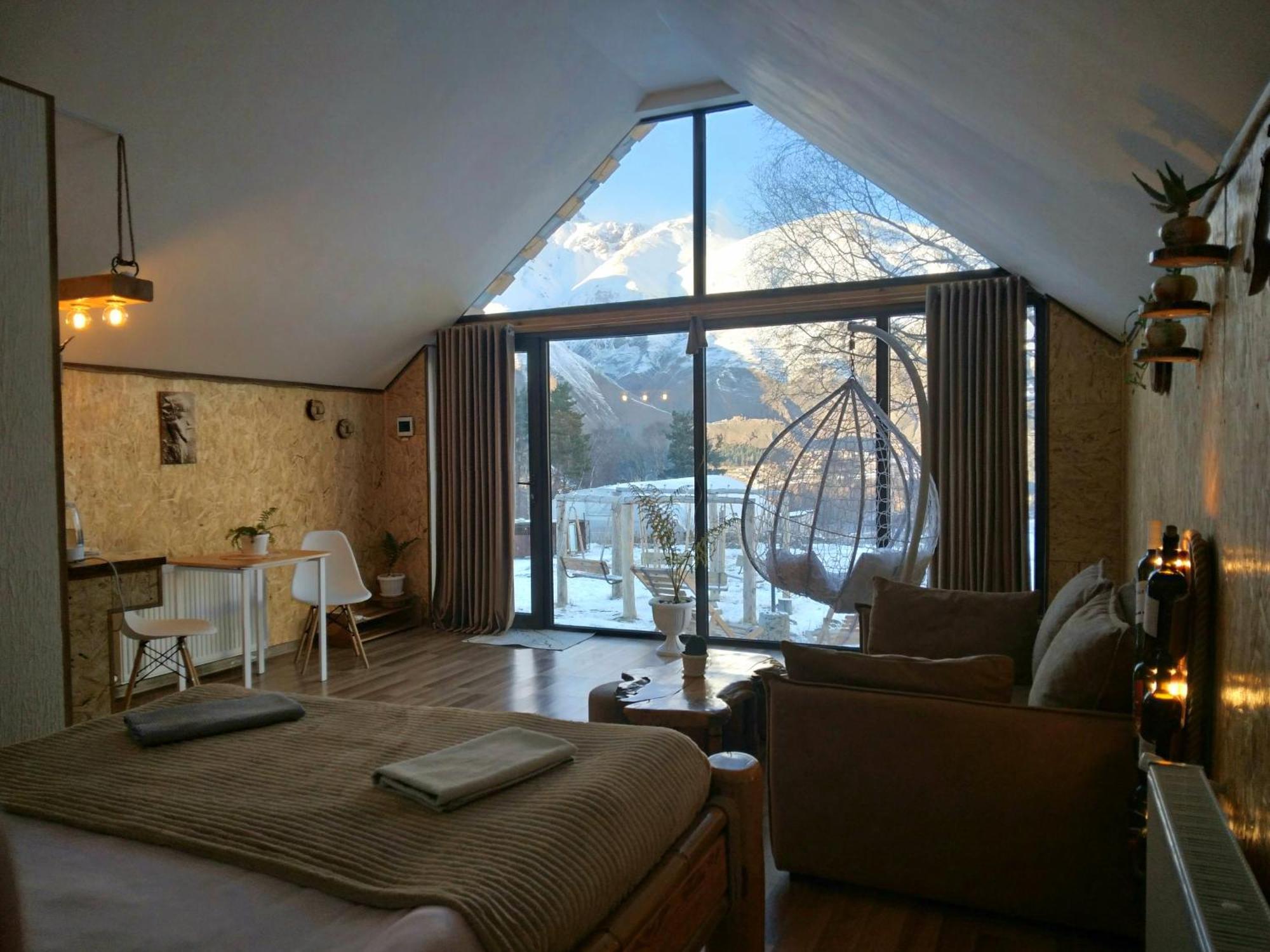 Kazbegi Cottages Qabarjina Bagian luar foto